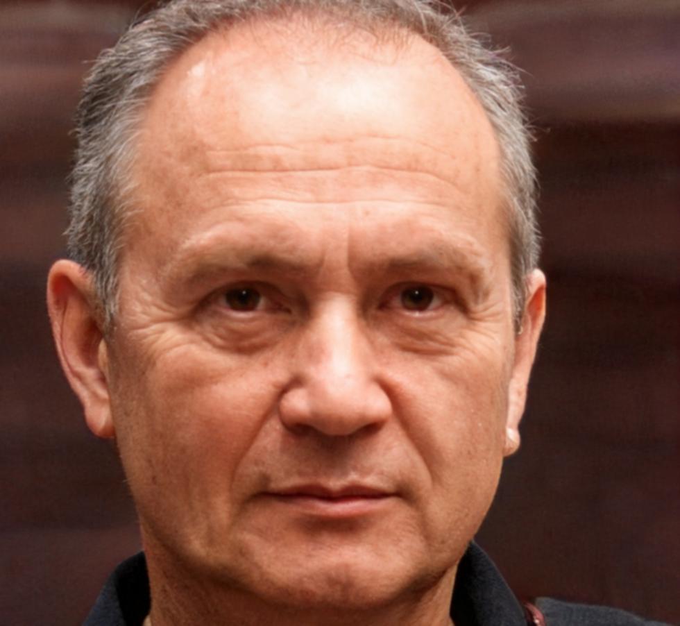 Dr. Ricardo Fernandes